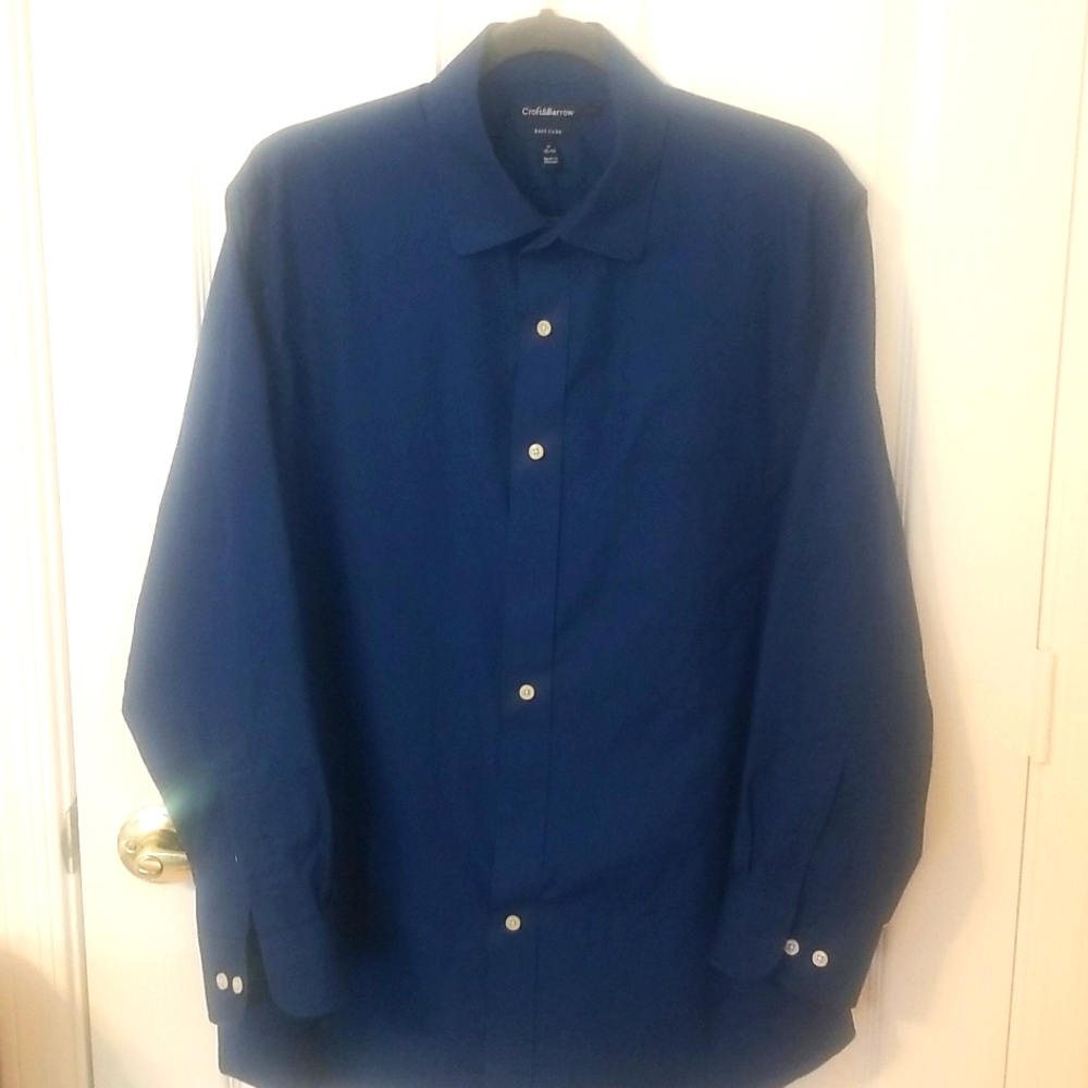 Men's dress shirt